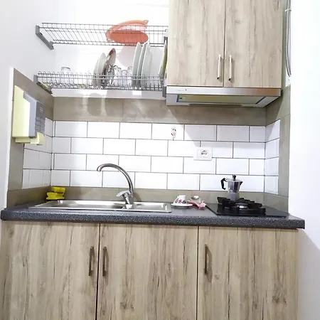 아파트 Evoo Liceu 티라나