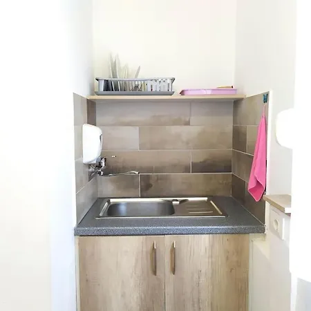 公寓 Evoo Liceu 地拉那