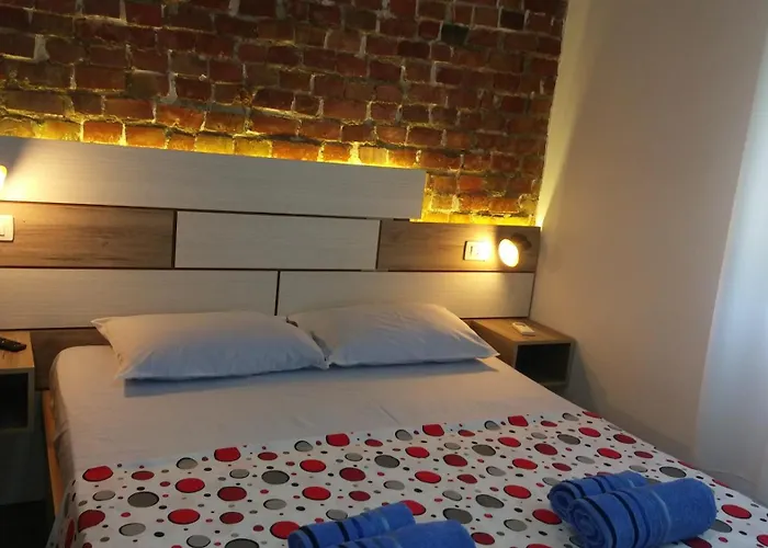 Evoo Liceu Appartamento Tirana