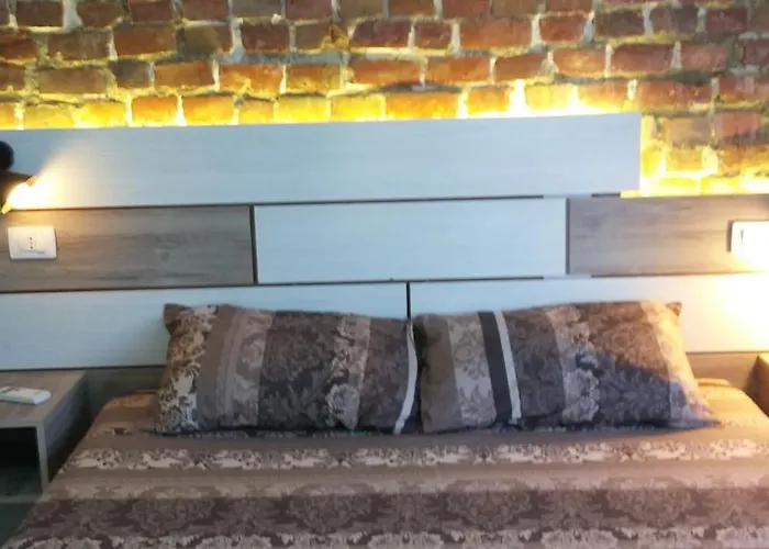 Evoo Liceu Appartamento Tirana