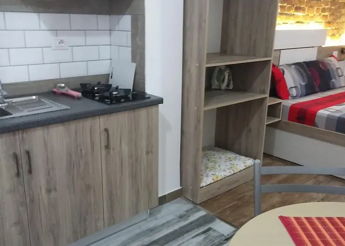 Evoo Liceu Appartamento Tirana